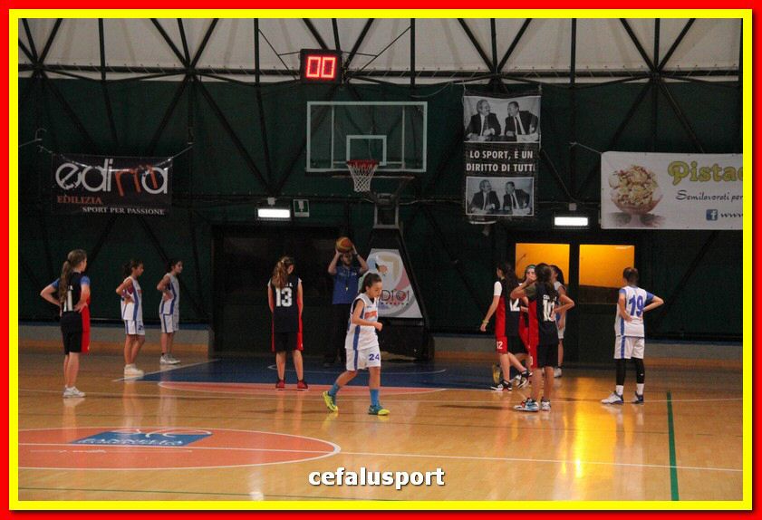 150228 Basket_U13F 098_tn.jpg